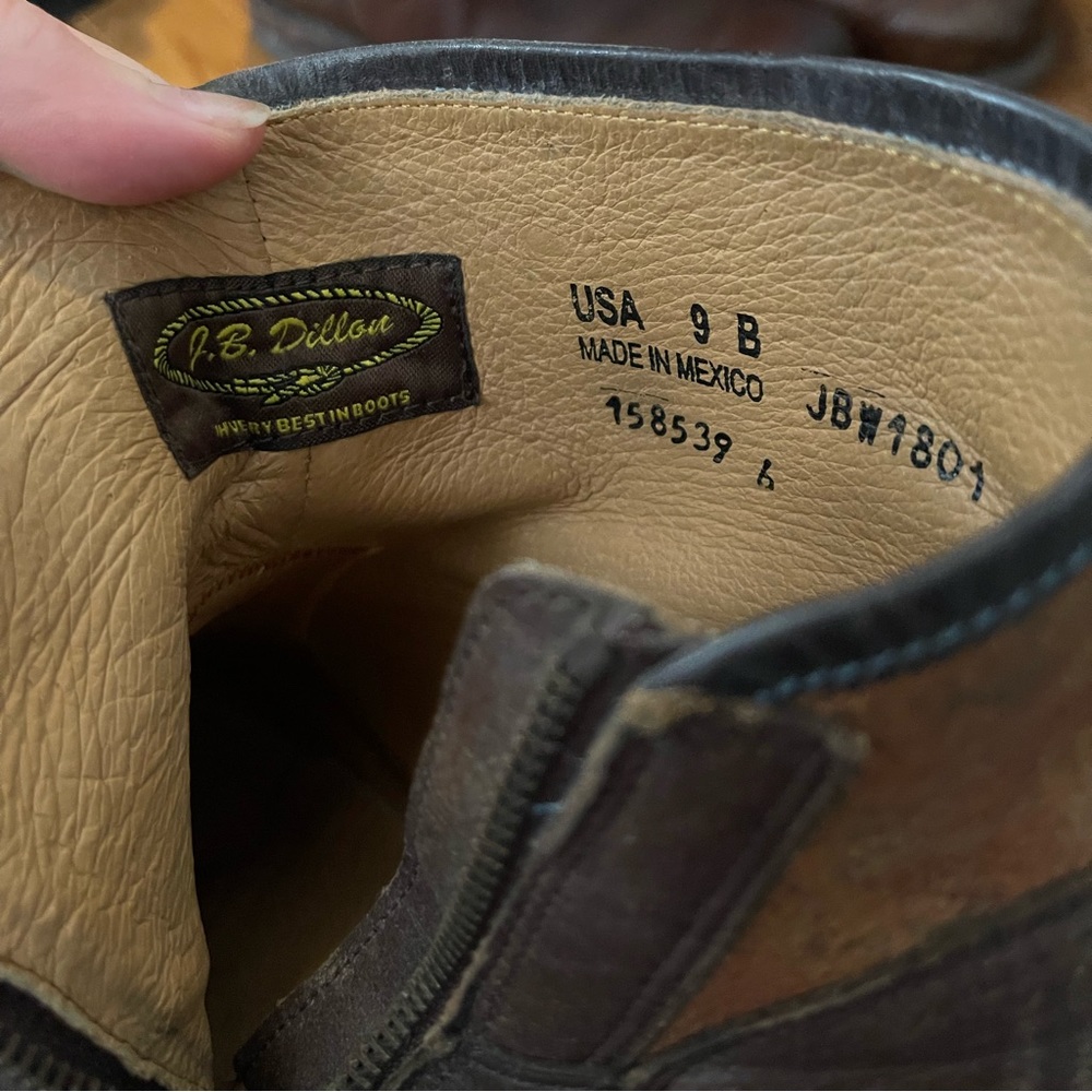 Brown leather booties. Hardly worn. One small scuff on toe. excellent condition.